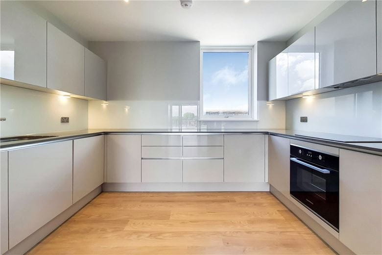 3 bedroom flat, Greyhound Parade, Wimbledon Grounds, London SW17 - Available
