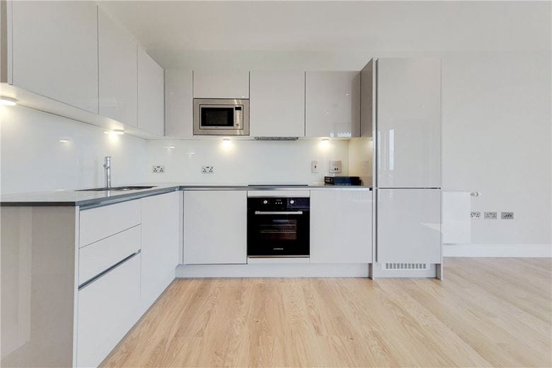 2 bedroom flat, Greyhound Parade, Wimbledon Grounds, London SW17