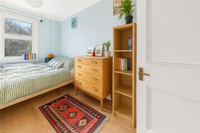 3 bedroom house, Abercrombie Street, London SW11