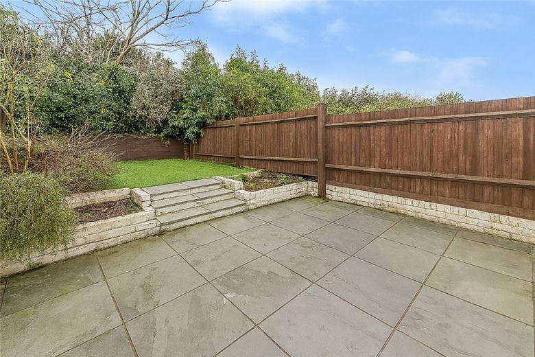 3 bedroom house, Abercrombie Street, London SW11