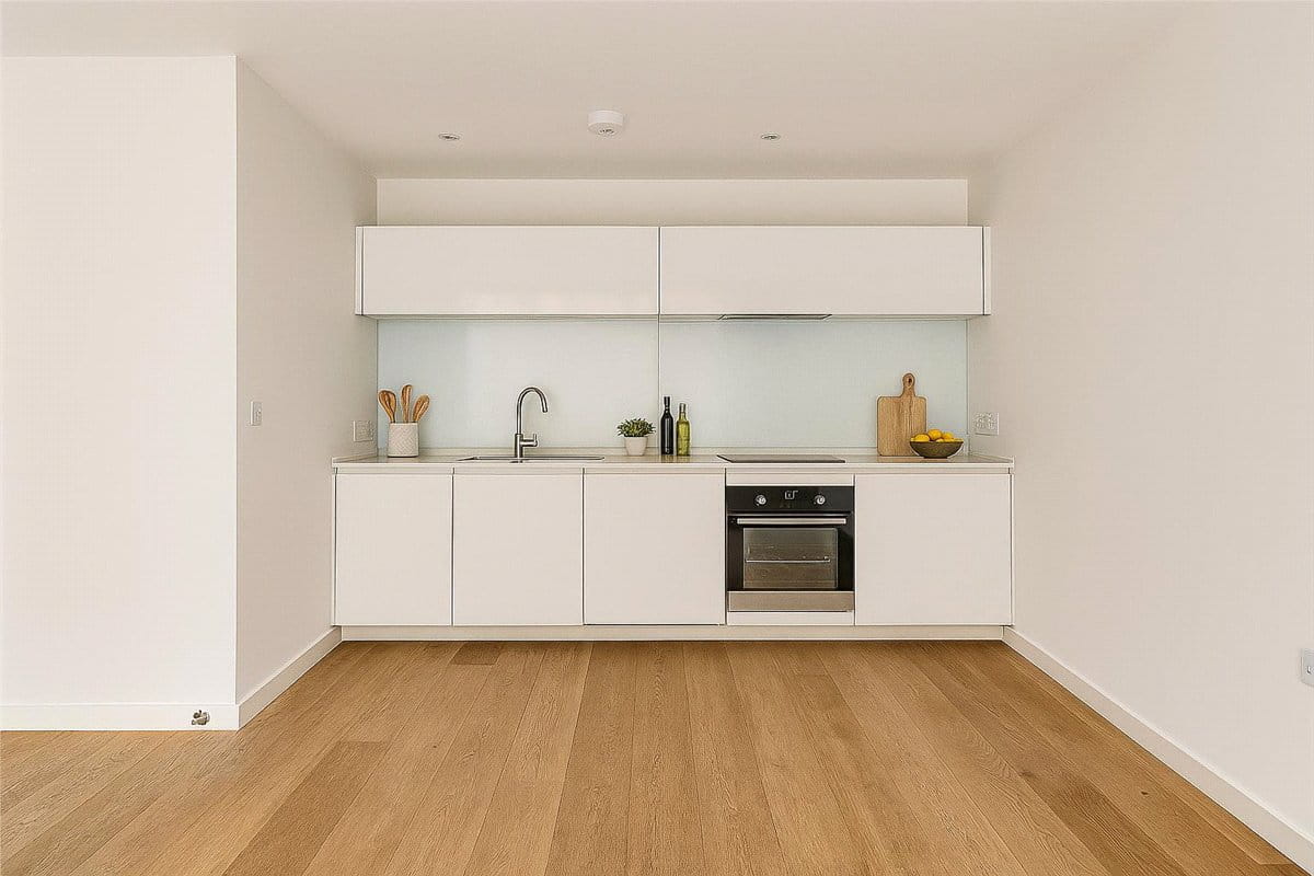 1 bedroom flat, Hardwicks Square, London SW18 - Available