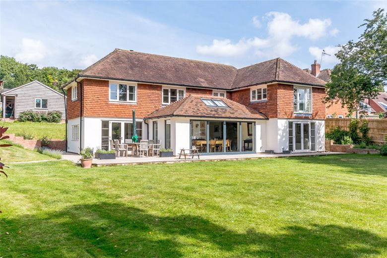 4 bedroom house, Wherwell, Andover SP11 - Available