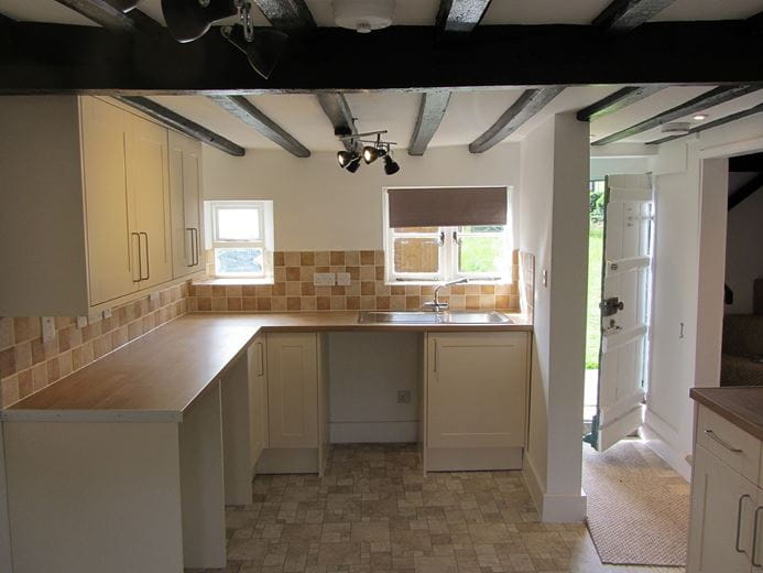 2 bedroom house, Leckford, Stockbridge SO20 - Let Agreed