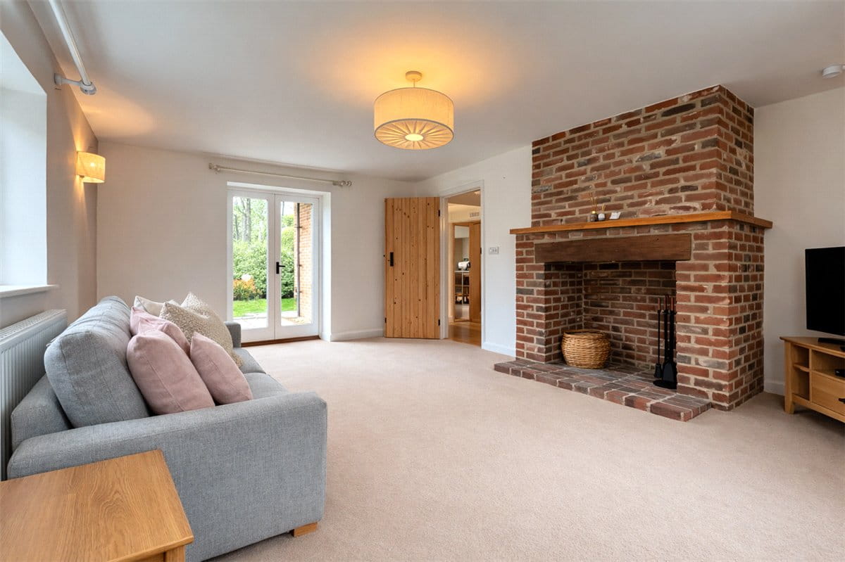 3 bedroom cottage, Leckford, Stockbridge SO20 - Available