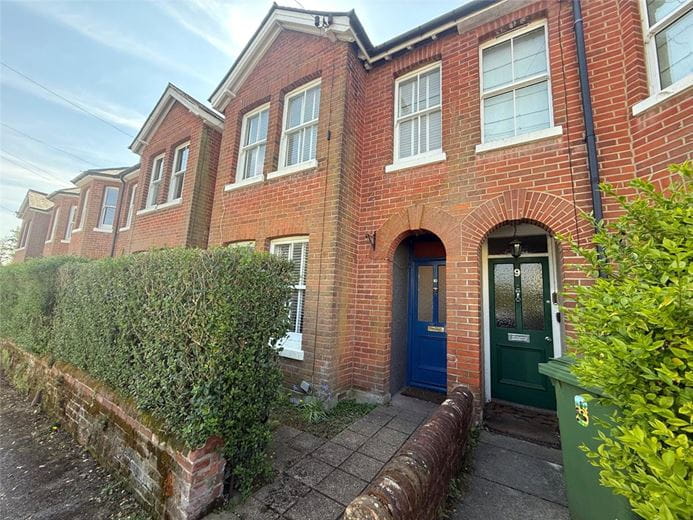 3 bedroom house, King Alfred Place, Winchester SO23 - Let Agreed