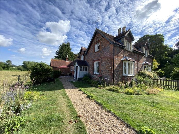 3 bedroom cottage, Tichborne, Alresford SO24