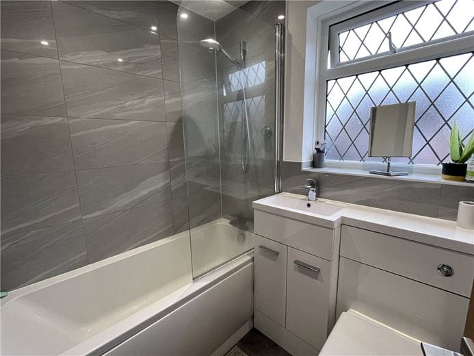 3 bedroom house, Wesley Road, Kings Worthy SO23