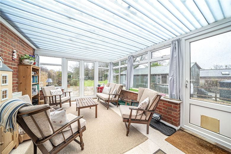 2 bedroom house, Ball Down Cottages, Northwood Park SO21 - Available