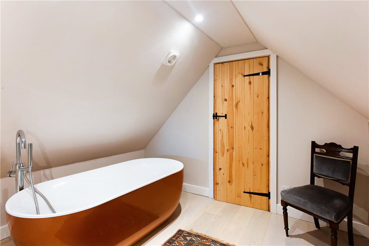 3 bedroom house, Tichborne, Alresford SO24 - Available