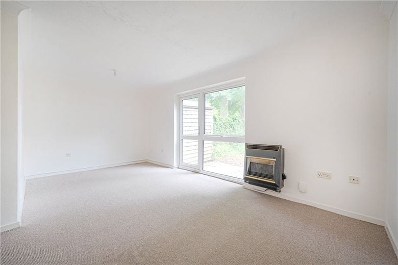 2 bedroom house, May Tree Close, Winchester SO22 - Sold STC