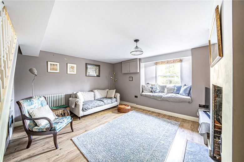 3 bedroom house, Elm Road, Winchester SO22 - Sold STC