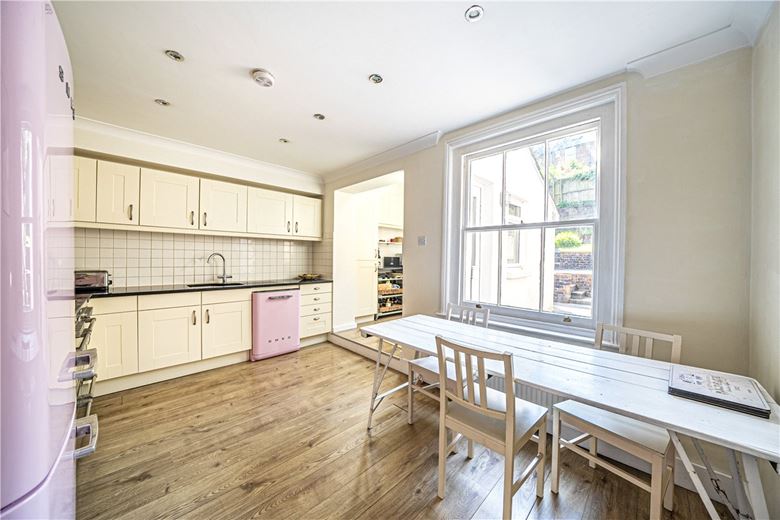 3 bedroom house, Elm Road, Winchester SO22 - Sold STC