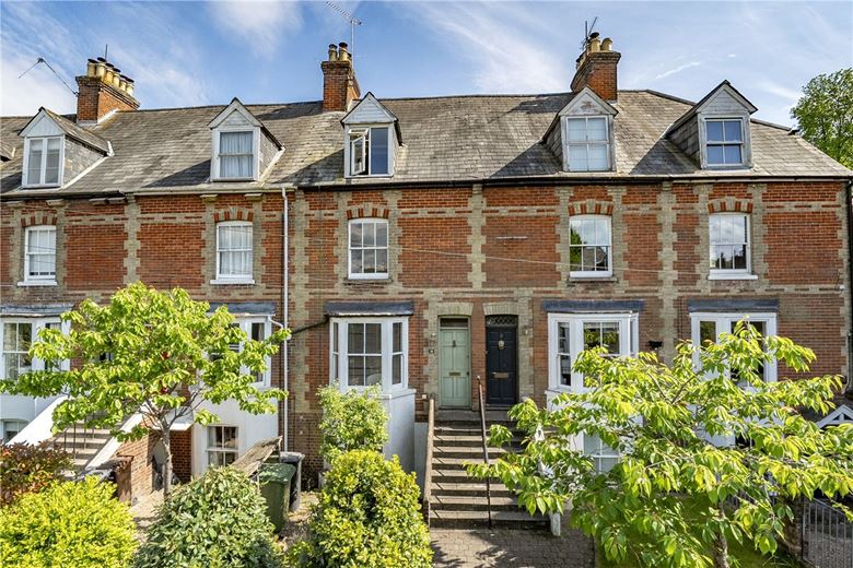3 bedroom house, Elm Road, Winchester SO22 - Sold STC