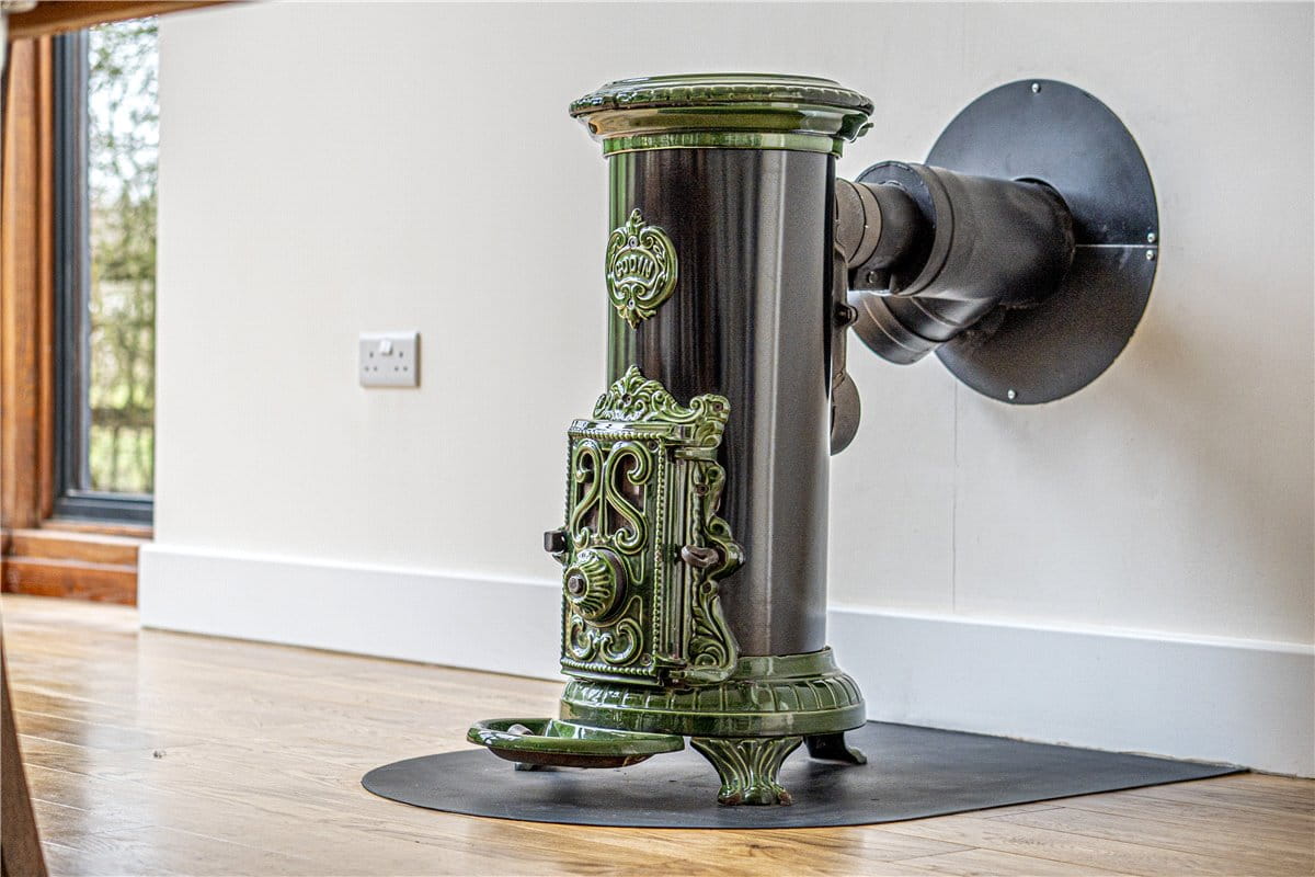 5 bedroom house, Stoke, Andover SP11 - Sold