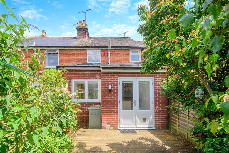 2 bedroom house, New Street, Stockbridge SO20 - Sold STC