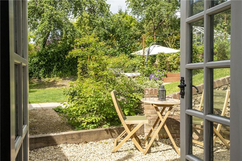 5 bedroom house, Penton Mewsey, Andover SP11 - Available