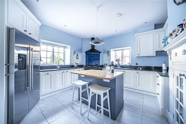 4 bedroom house, Bell Street, Whitchurch RG28 - Available