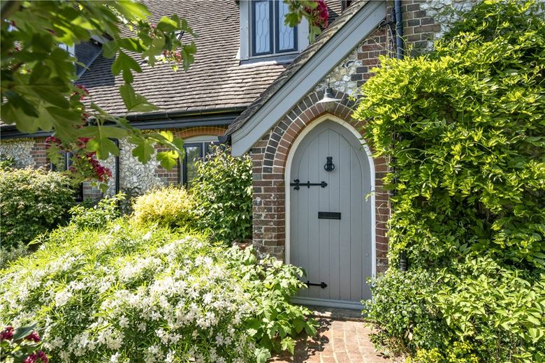 4 bedroom house, Woodlands, Bramdean SO24 - Available