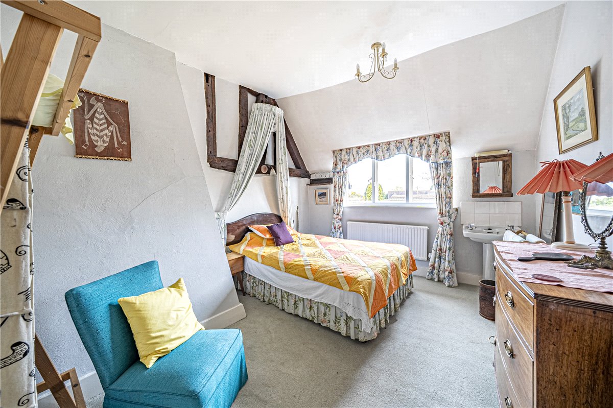 5 bedroom house, Kings Somborne, Stockbridge SO20 - Sold STC