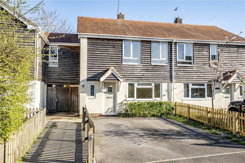 2 bedroom house, Northfields, Twyford SO21 - Available