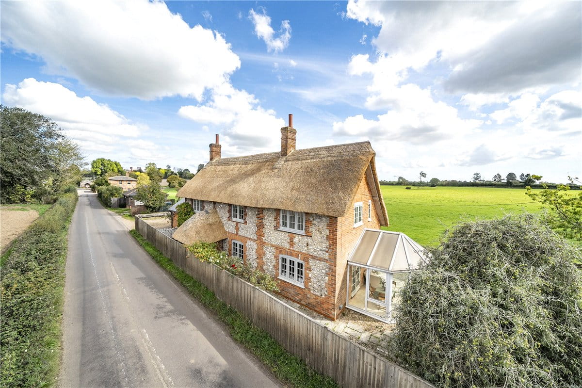 4 bedroom house, Clanville, Andover SP11 - Available