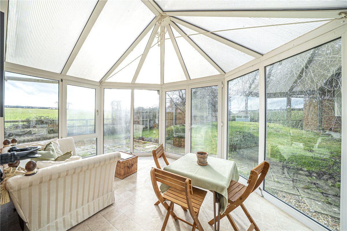 4 bedroom house, Clanville, Andover SP11 - Available