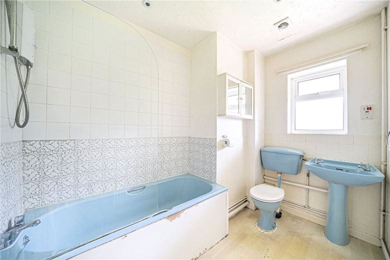 3 bedroom bungalow, Boyne Rise, Kings Worthy SO23 - Available