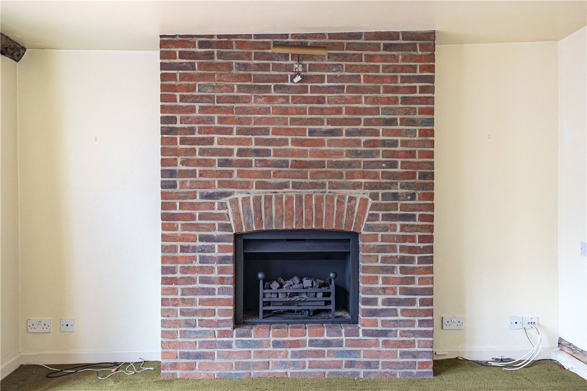 2 bedroom house, Chesil Street, Winchester SO23 - Available