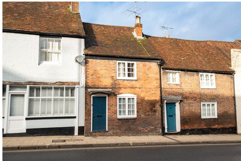 2 bedroom house, Chesil Street, Winchester SO23 - Available