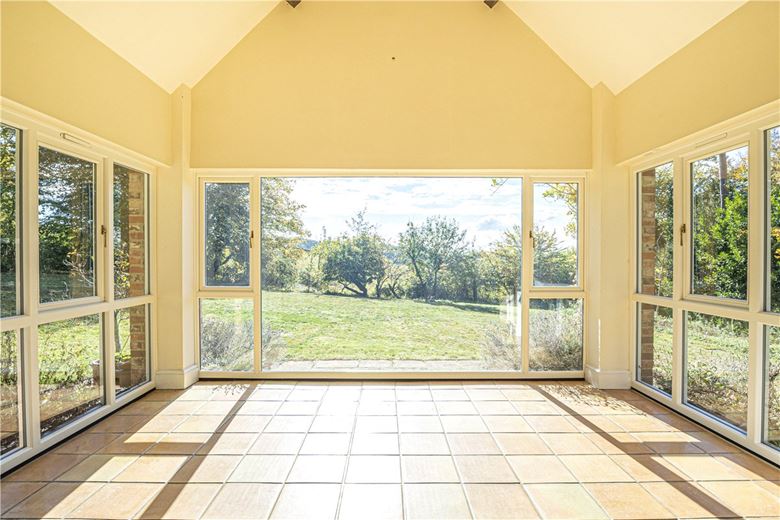 4 bedroom house, Leckford, Stockbridge SO20 - Available