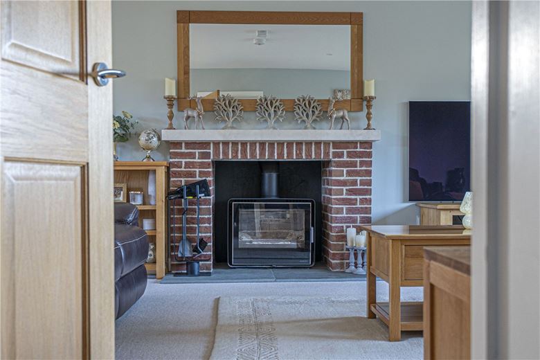 4 bedroom house, Stockbridge Road, Lopcombe SP5 - Available