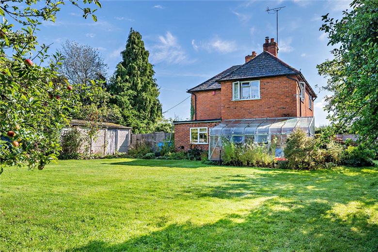 38.2 acres House, Briff Lane, Bucklebury RG7 - Sold STC