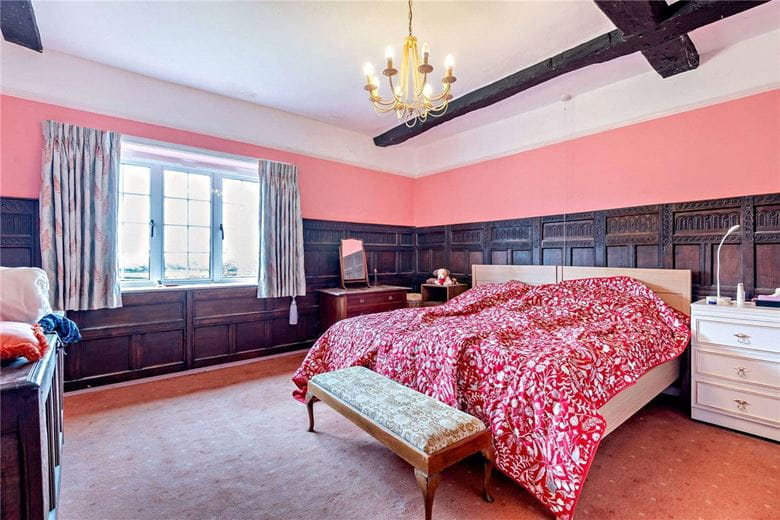 100 acres House, Leckhampstead, Newbury RG20 - Sold STC