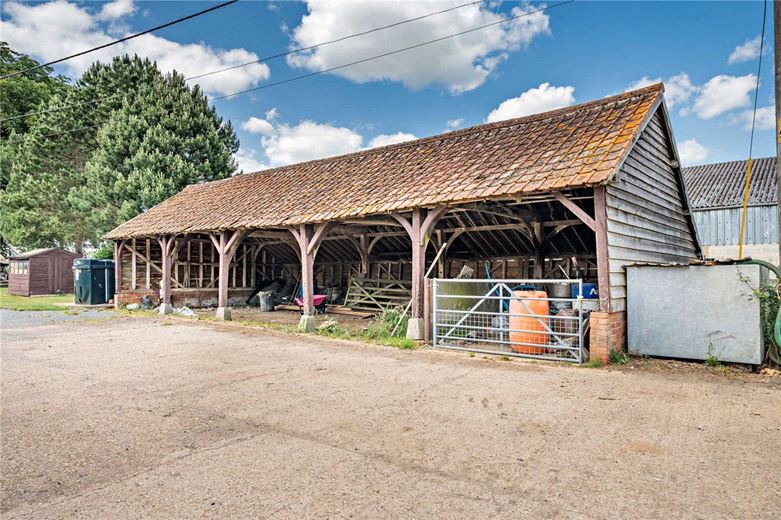 100 acres House, Leckhampstead, Newbury RG20 - Sold STC