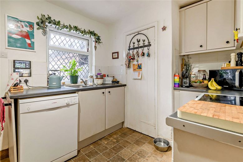 3 bedroom house, Leckhampstead, Newbury RG20 - Sold STC