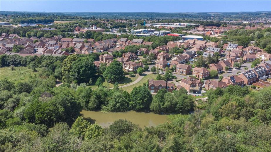 7.8 acres Land, Greenham, Thatcham RG19 - Available
