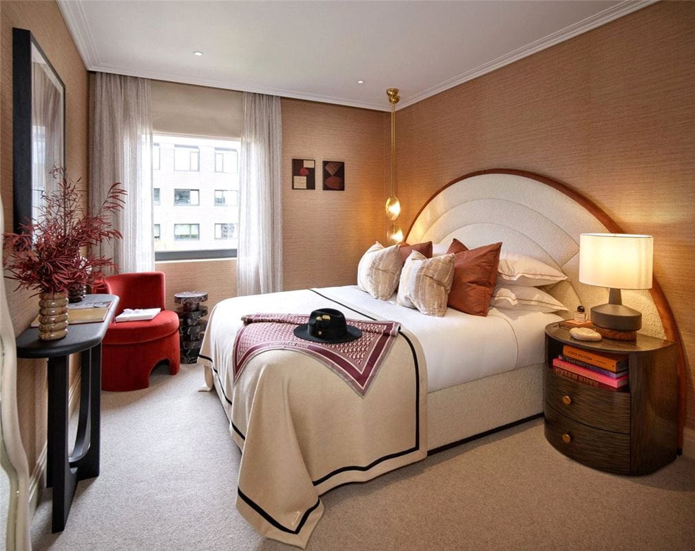 3 bedroom flat, Artisan Tower, 2 Mill Stream Walk SW18 - Available