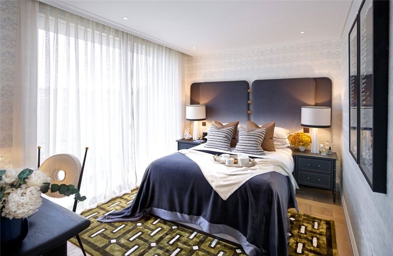 2 bedroom flat, Artisan Tower, 2 Mill Stream Walk SW18 - Available