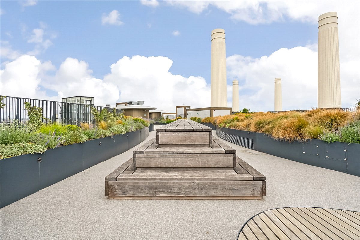 3 bedroom flat, Beechmore House, Electric Boulevard, Battersea Power Station SW11 - Available