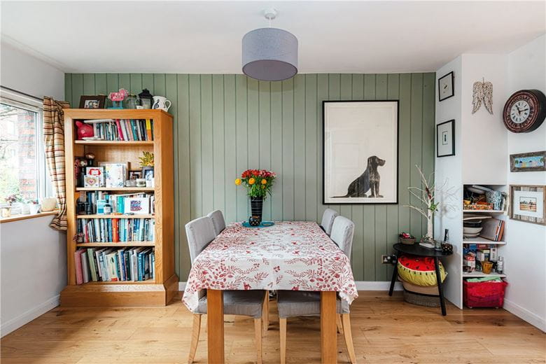 4 bedroom house, Burntwood Grange Road, London SW18 - Available