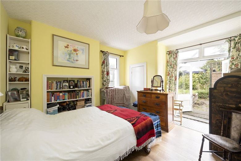 2 bedroom flat, Trinity Fields, Wandsworth Common SW17 - Sold STC