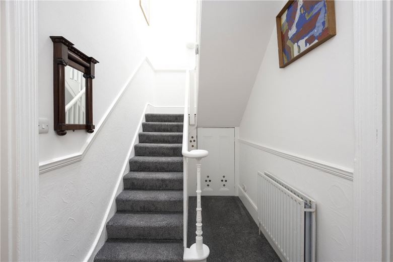 3 bedroom house, Bellevue Village, Wandsworth Common SW17 - Available