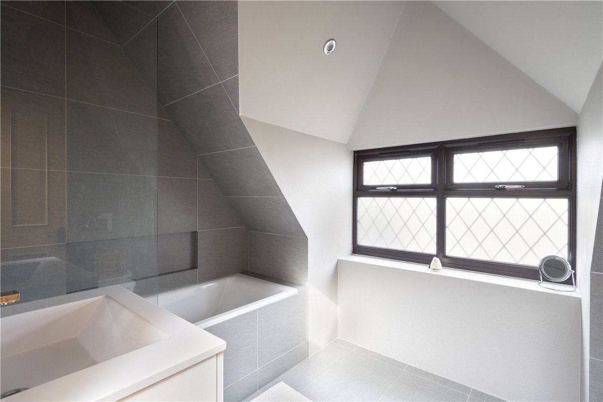 5 bedroom house, Wandsworth, London SW17 - Sold STC