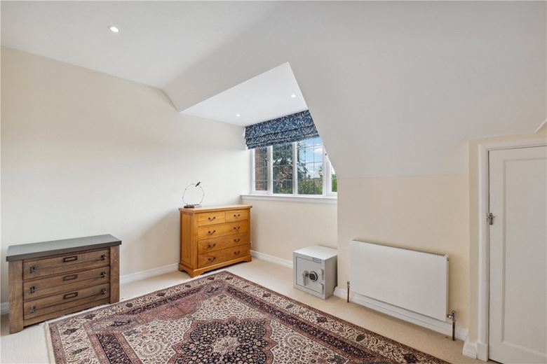 4 bedroom house, Ellerton Road, London SW18 - Sold