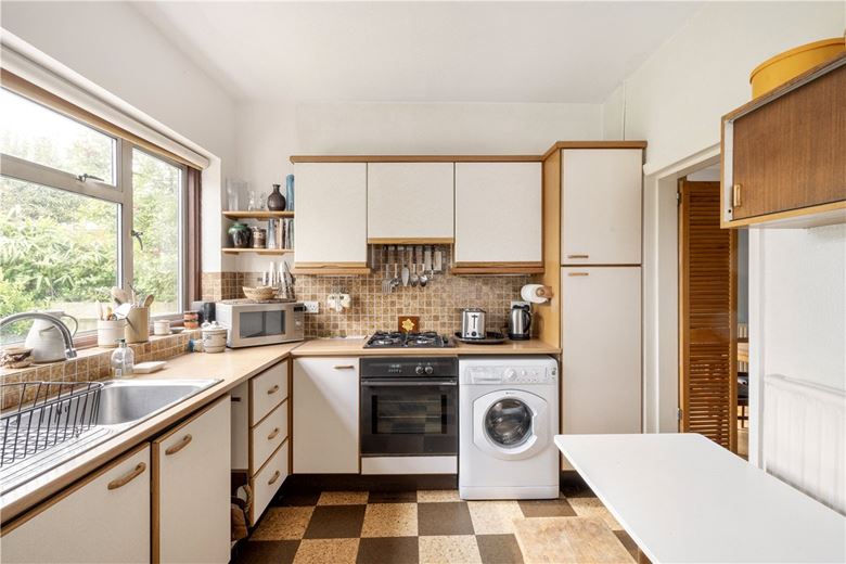 6 bedroom house, Sandgate Lane, London SW18 - Sold