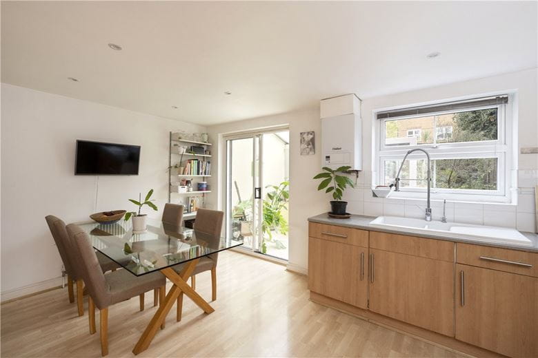 5 bedroom house, Elderfield Place, Heritage Park/Tooting Bec SW17 - Sold