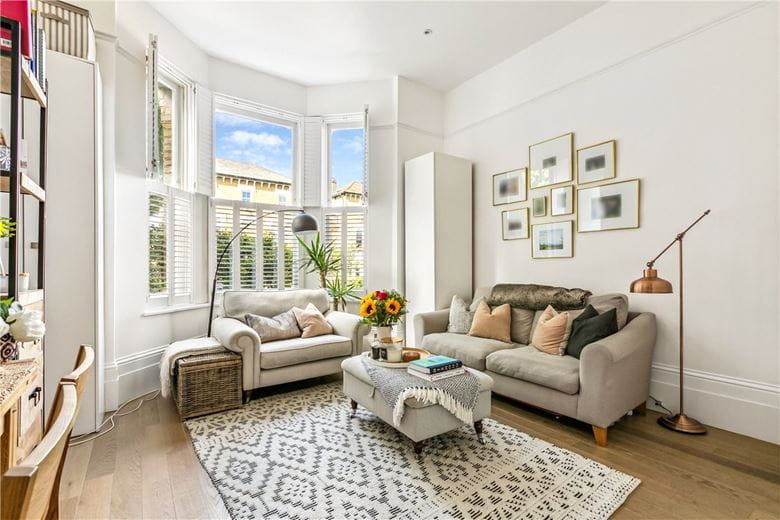 1 bedroom flat, St. Martins Court, Trinity Road, London SW17 - Sold