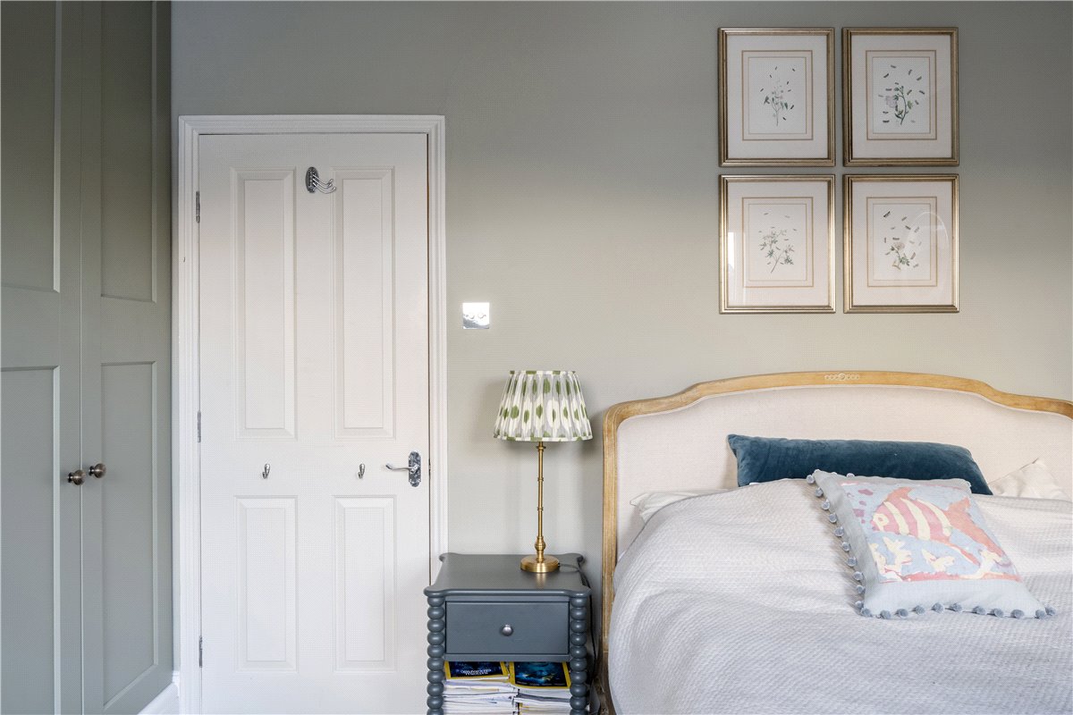 3 bedroom house, Burntwood Lane, Wandsworth SW17 - Sold