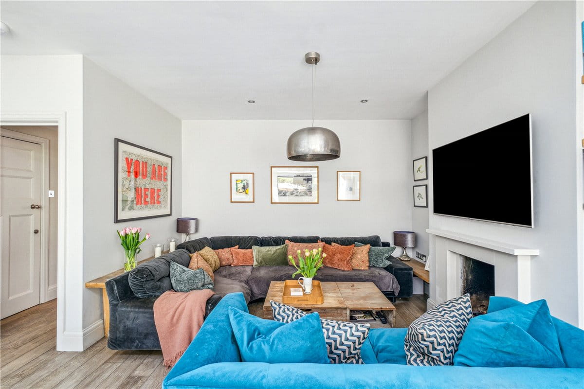 4 bedroom house, Marham Gardens, London SW18 - Sold