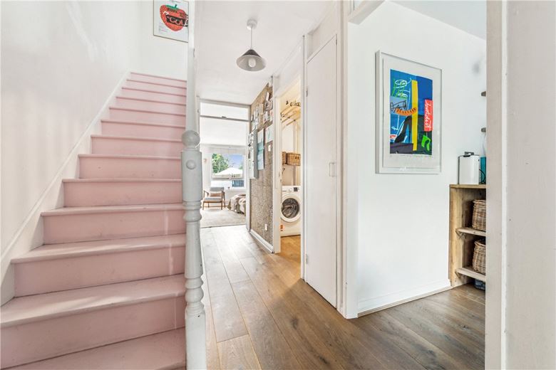 3 bedroom house, Singleton Close, London SW17 - Sold STC